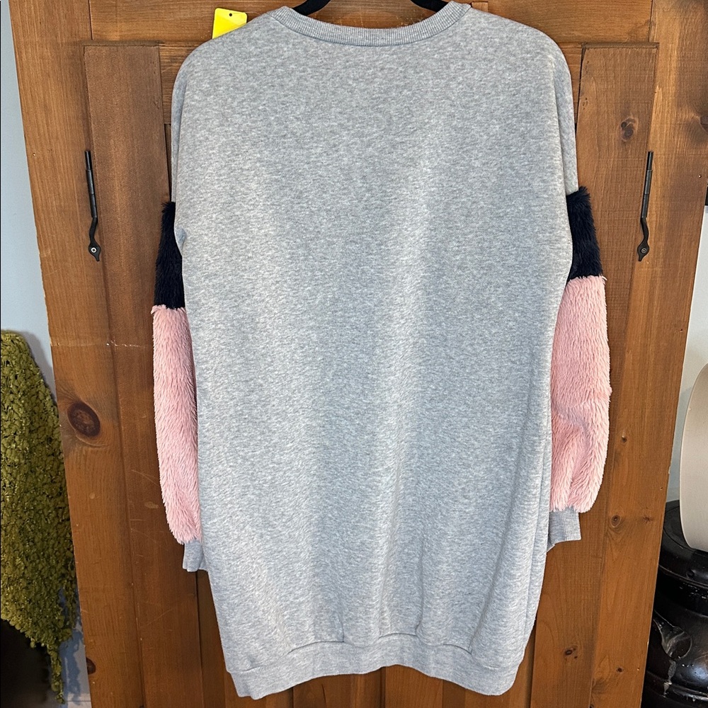 Bundle 5 items @ 5$, pay only 15$ - Sweatshirt dress with Fuzzy Sleeves - Picture 2 of 4